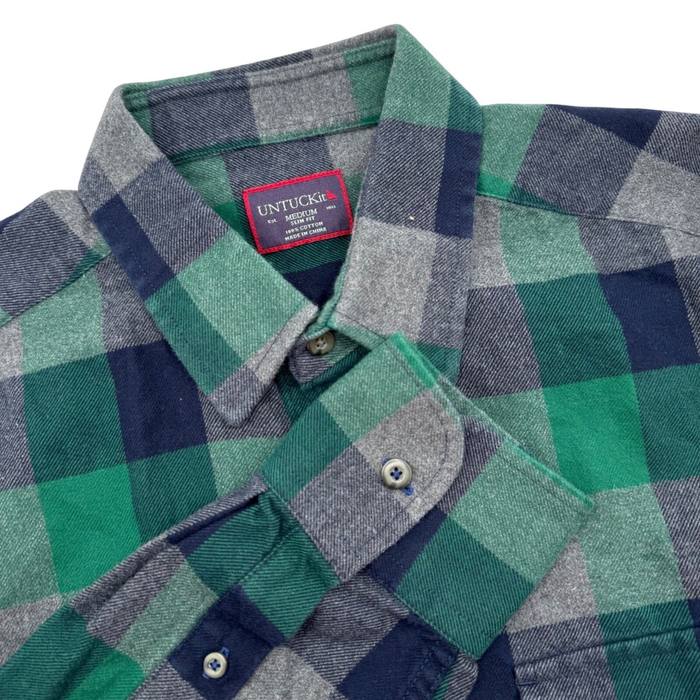 UNTUCKit Men's Medium Slim Fit Plaid Long Sleeve Button Down Shirt Green Navy